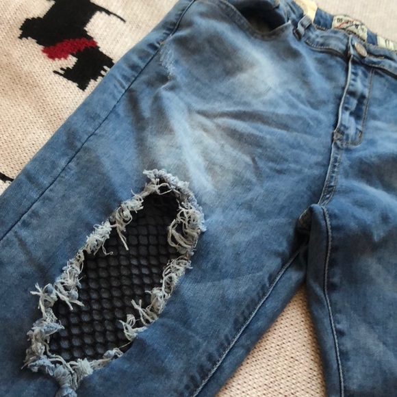 Denim Blvd Medium washes distressed fishnet jeans - Picture 2 of 4